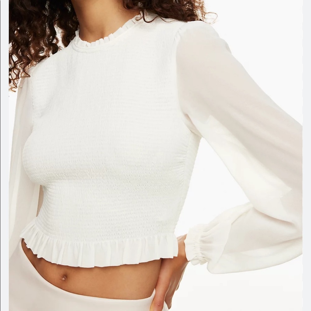 Aritzia tempest blouse light birch white s